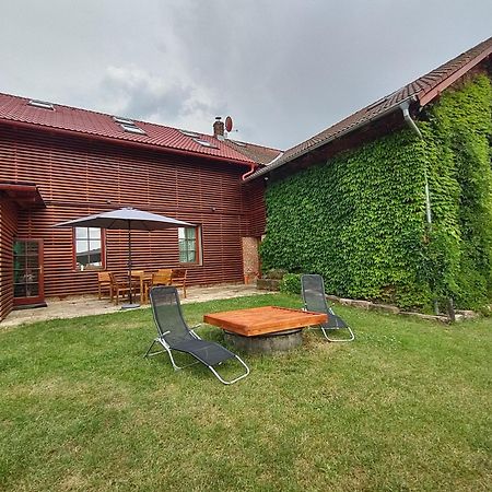 Pekloveske Apartmany V Ceskem Raji Železnice Dış mekan fotoğraf